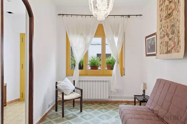 Cal Bonic: a unique 19th-century house with garden, terrace and dual access in the heart of Riudarenes