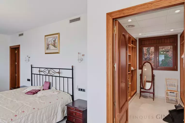 Exclusiva casa amb vistes panoràmiques al mar i màxima privacitat a Les Teules