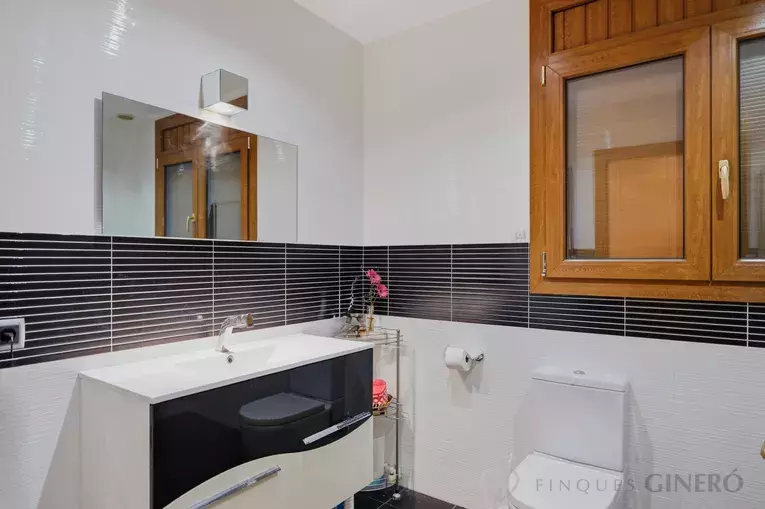 Exclusiva casa amb vistes panoràmiques al mar i màxima privacitat a Les Teules