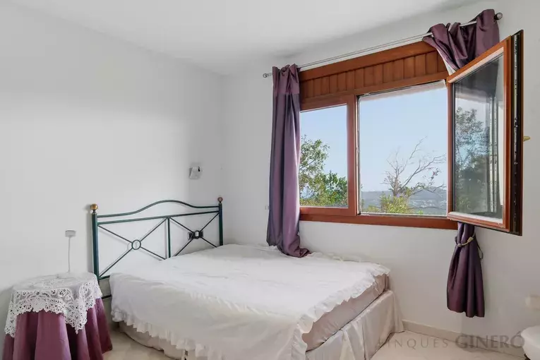 Exclusiva casa amb vistes panoràmiques al mar i màxima privacitat a Les Teules