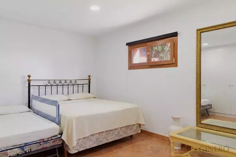 Exclusiva casa amb vistes panoràmiques al mar i màxima privacitat a Les Teules