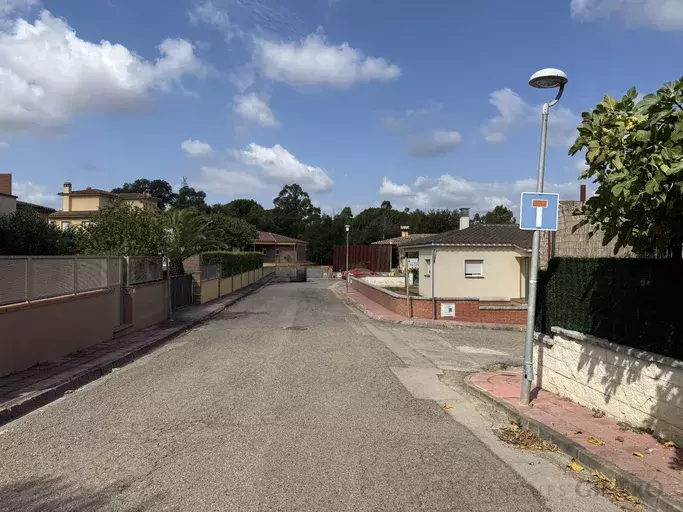 Parcel·la urbana de 420 m² a Can Jordi – Aiguaviva
